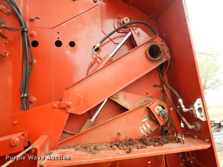 image for item DK0859 Hesston 856A  round baler