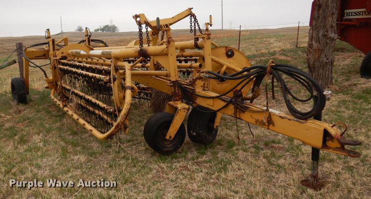 image for item DK0860 Vermeer R-23  hay rake