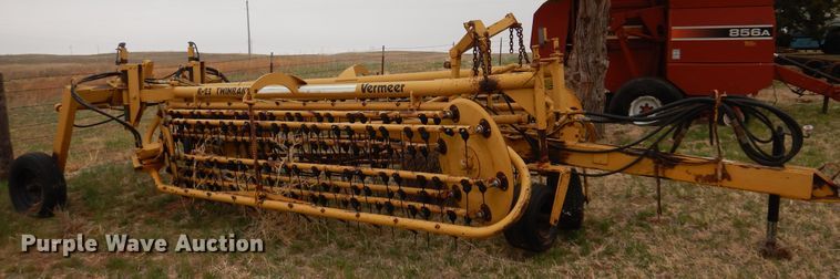 image for item DK0860 Vermeer R-23  hay rake