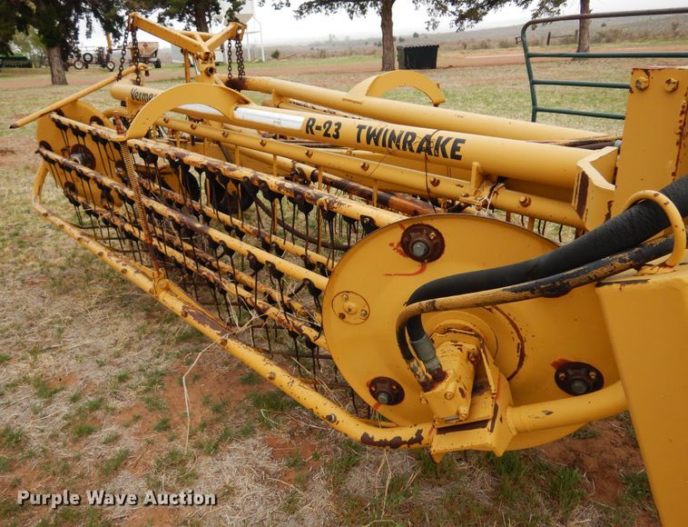 image for item DK0860 Vermeer R-23  hay rake