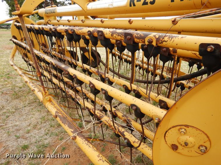 image for item DK0860 Vermeer R-23  hay rake