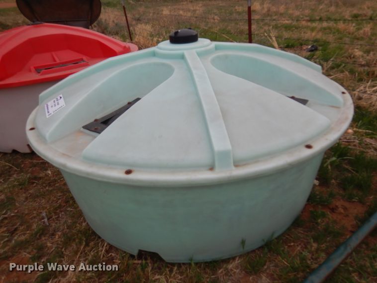 image for item DK0861 (3) API liquid feed tanks