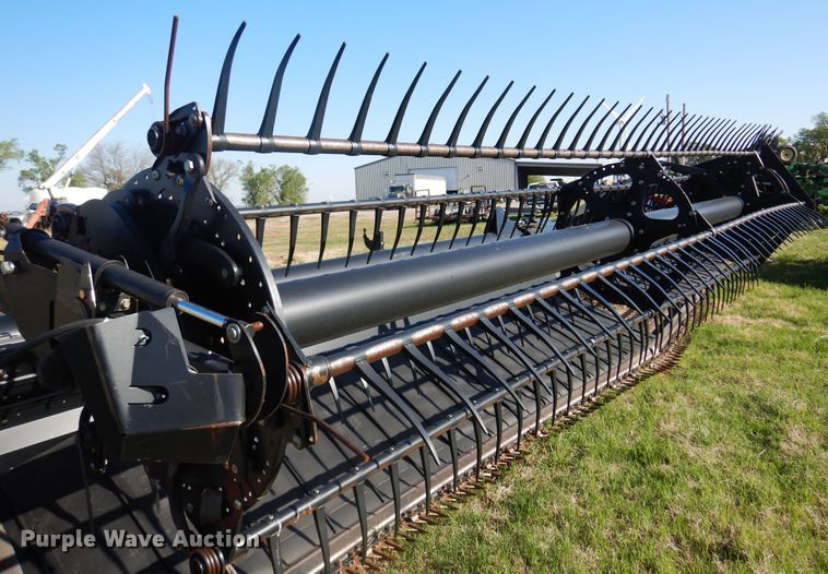 image for item DK0872 2011 Case IH 2162  flex draper head