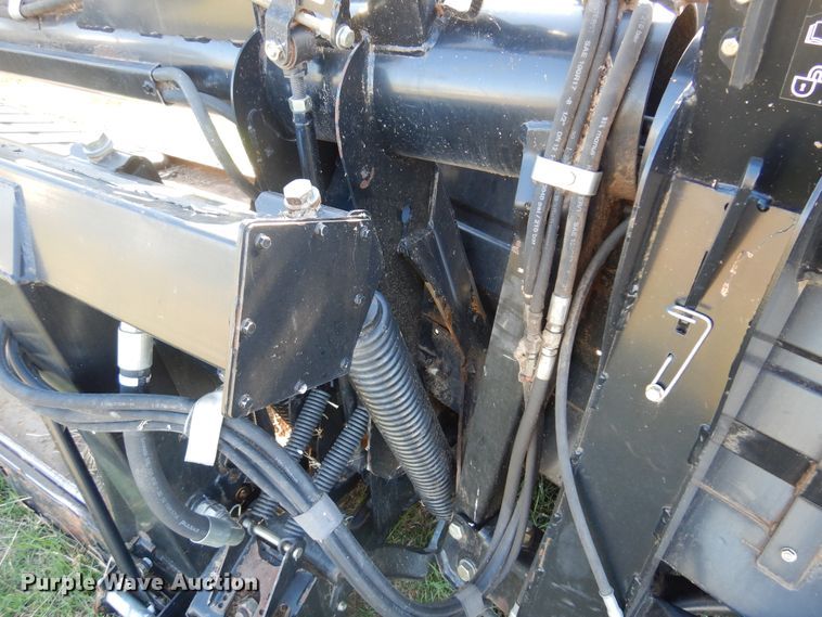 image for item DK0872 2011 Case IH 2162  flex draper head