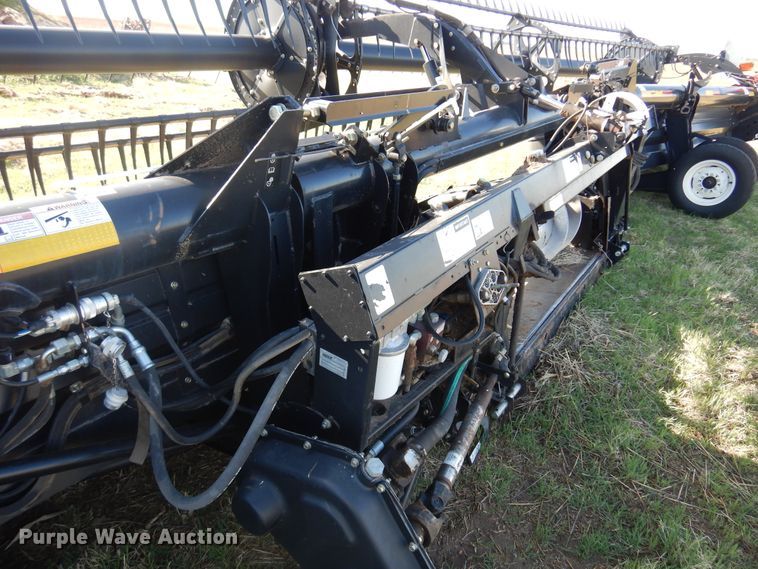 image for item DK0872 2011 Case IH 2162  flex draper head