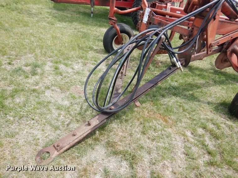 image for item DK0880 International 700  seven bottom plow