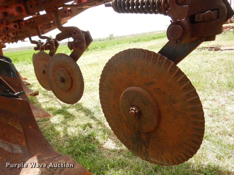 image for item DK0880 International 700  seven bottom plow