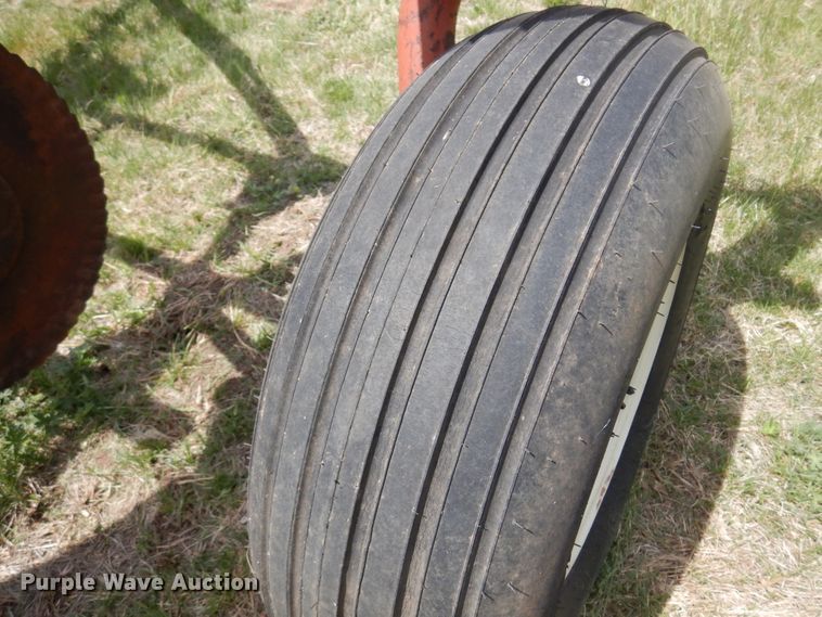 image for item DK0880 International 700  seven bottom plow