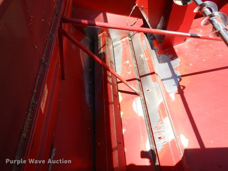 image for item DK0882 1989 Case IH 1640  combine