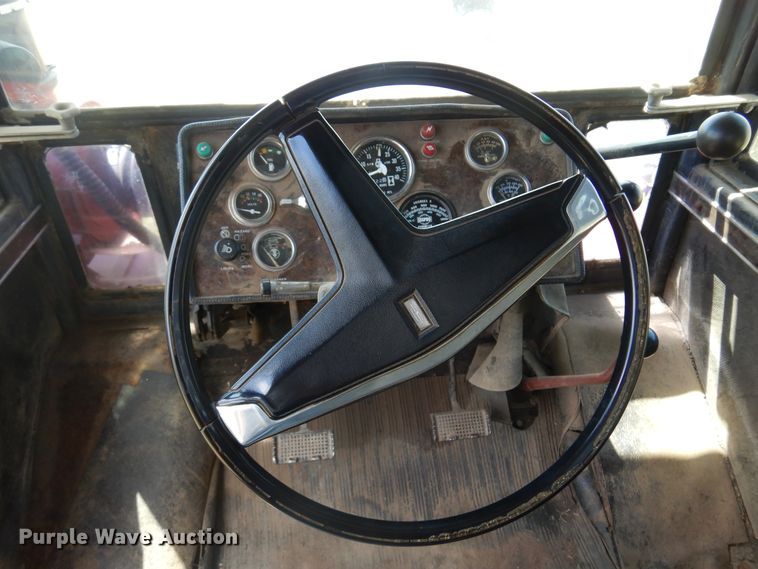 image for item DK0885 1978 Versatile 835  4WD tractor