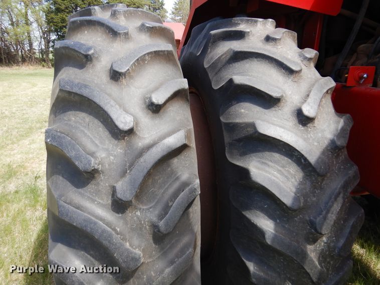 image for item DK0885 1978 Versatile 835  4WD tractor