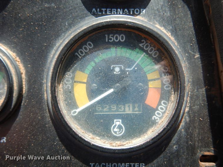 image for item DK0886 1972 Case 1370  Agri-King tractor