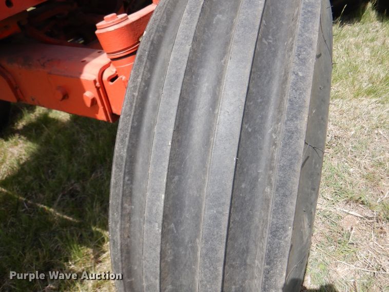 image for item DK0886 1972 Case 1370  Agri-King tractor