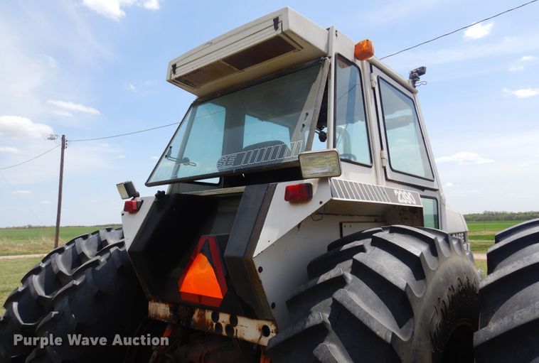 image for item DK0889 Case 2390  tractor