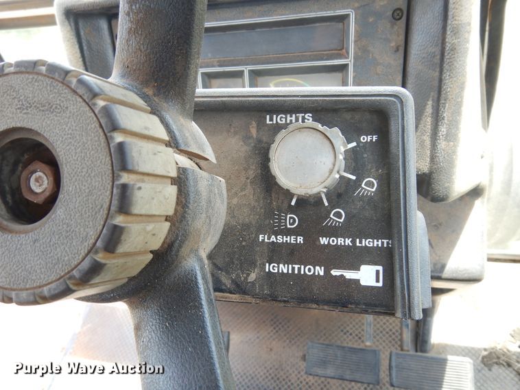 image for item DK0889 Case 2390  tractor