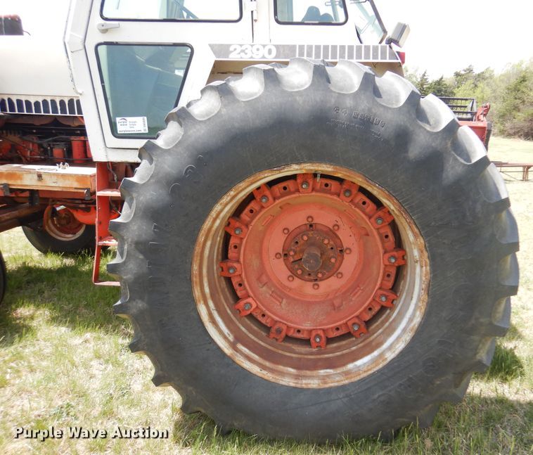 image for item DK0889 Case 2390  tractor