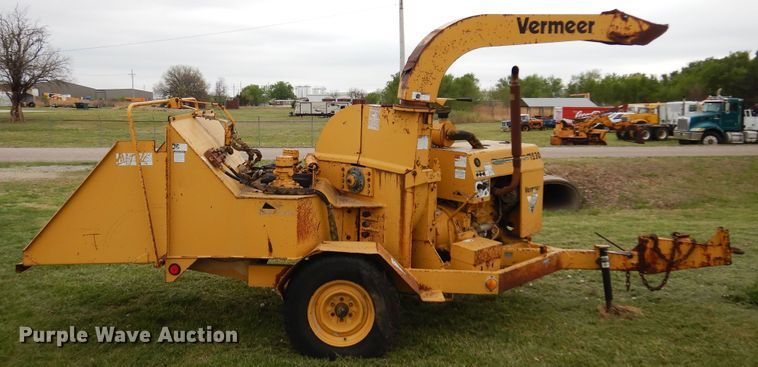 image for item DK0891 Vermeer 1230  wood chipper