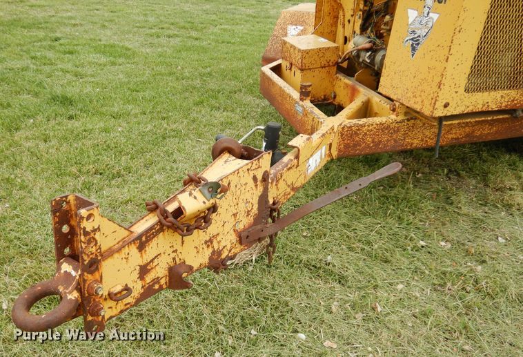 image for item DK0891 Vermeer 1230  wood chipper