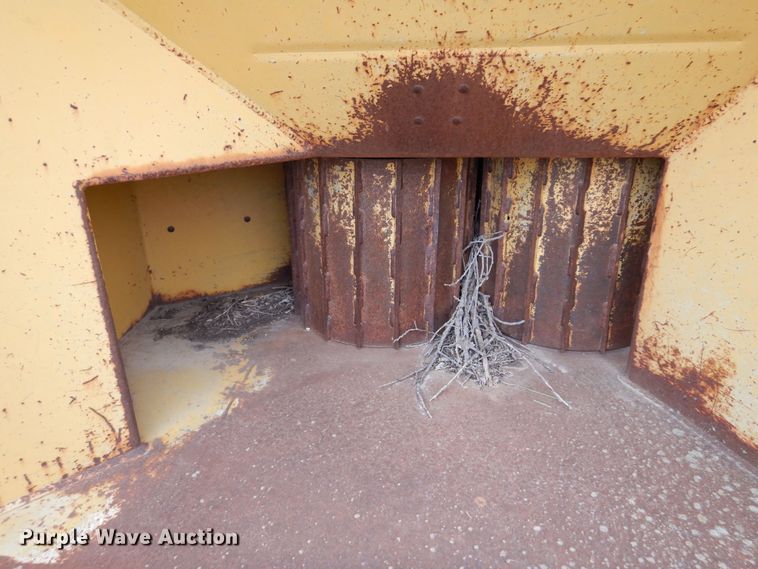 image for item DK0891 Vermeer 1230  wood chipper