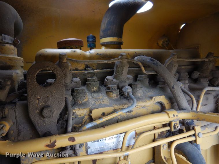 image for item DK0891 Vermeer 1230  wood chipper