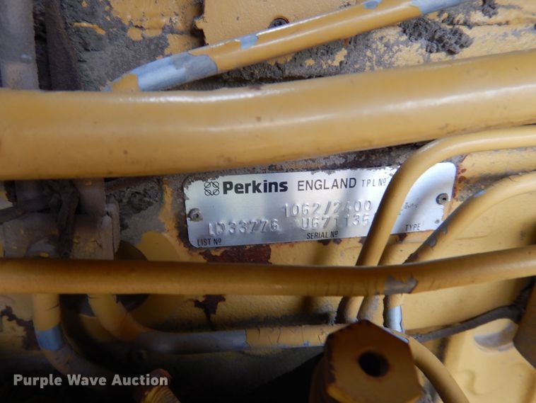 image for item DK0891 Vermeer 1230  wood chipper