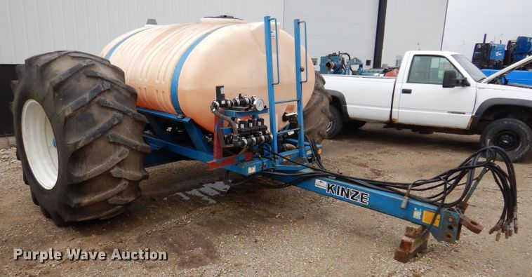 image for item DK1993 Kinze 1000SK  nurse tank trailer