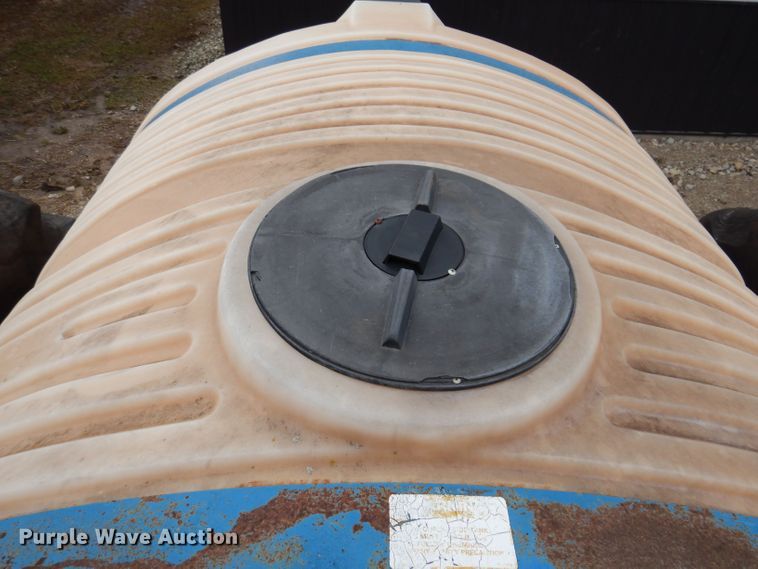 image for item DK1993 Kinze 1000SK  nurse tank trailer