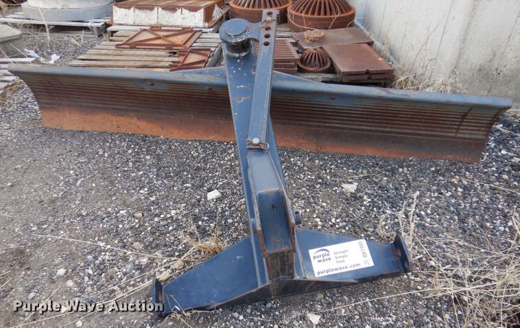 image for item DK1995 Farm King  96"W blade