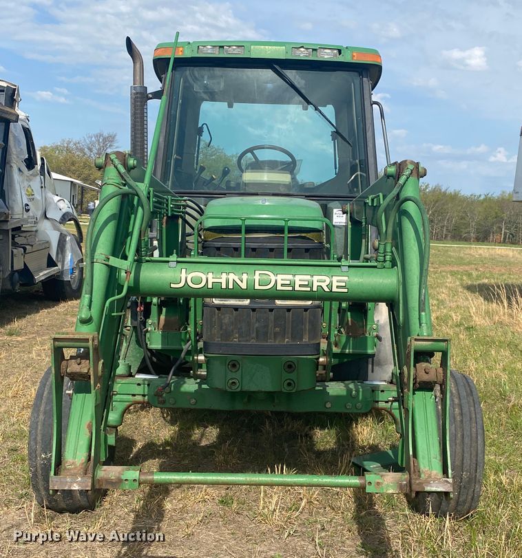 image for item DM4071 1998 John Deere 6210  tractor