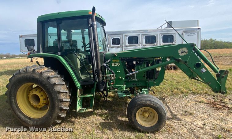 image for item DM4071 1998 John Deere 6210  tractor