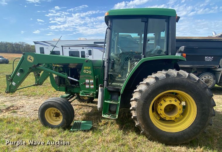 image for item DM4071 1998 John Deere 6210  tractor