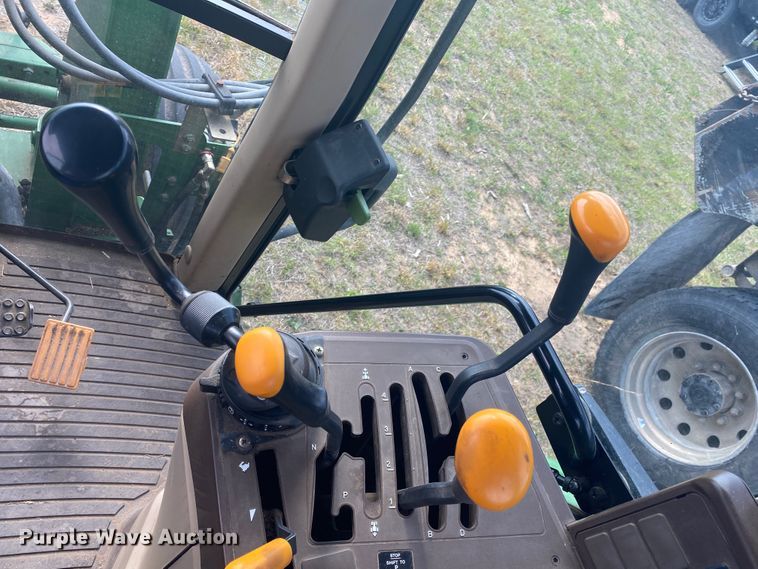 image for item DM4071 1998 John Deere 6210  tractor