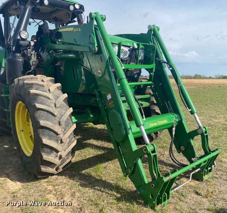 image for item DM4075 2018 John Deere 6155M  MFWD tractor