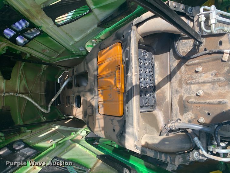 image for item DM4075 2018 John Deere 6155M  MFWD tractor