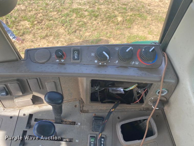 image for item DM4075 2018 John Deere 6155M  MFWD tractor