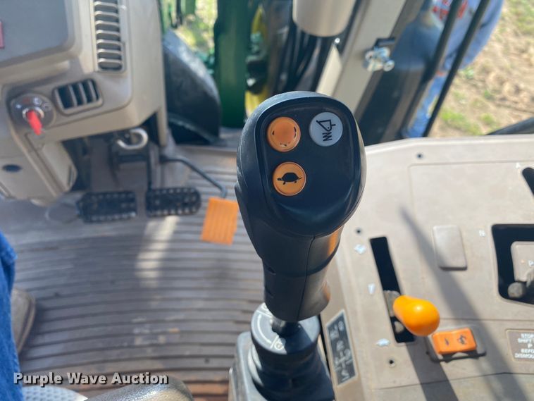 image for item DM4075 2018 John Deere 6155M  MFWD tractor