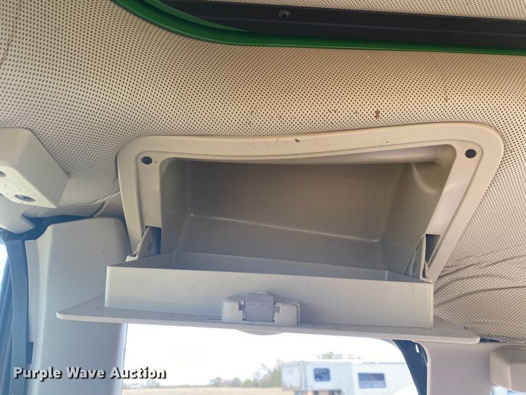 image for item DM4075 2018 John Deere 6155M  MFWD tractor