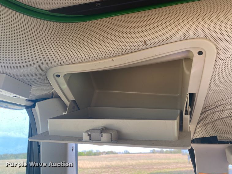 image for item DM4075 2018 John Deere 6155M  MFWD tractor