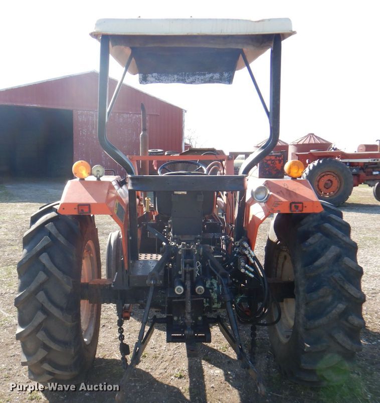 image for item DM6139 1982 Allis Chalmers 6140  tractor