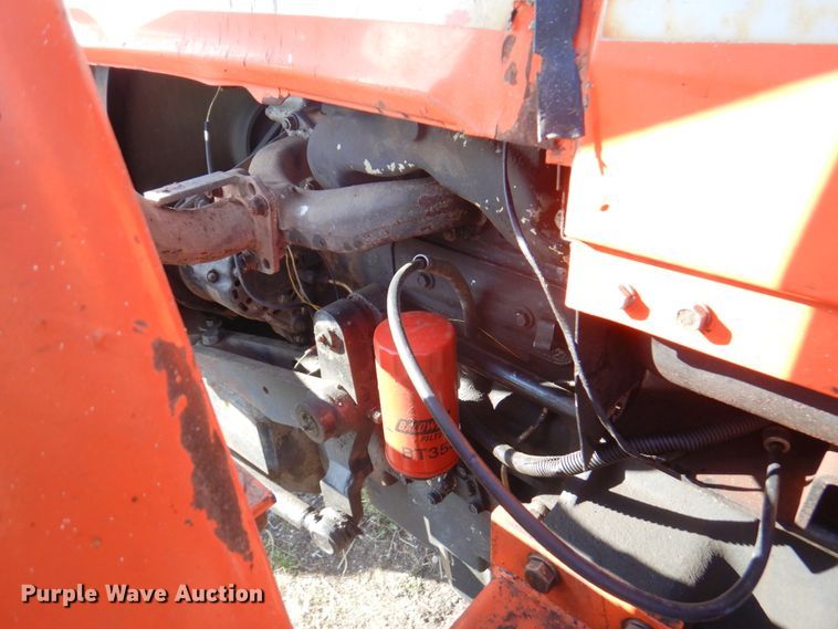 image for item DM6139 1982 Allis Chalmers 6140  tractor