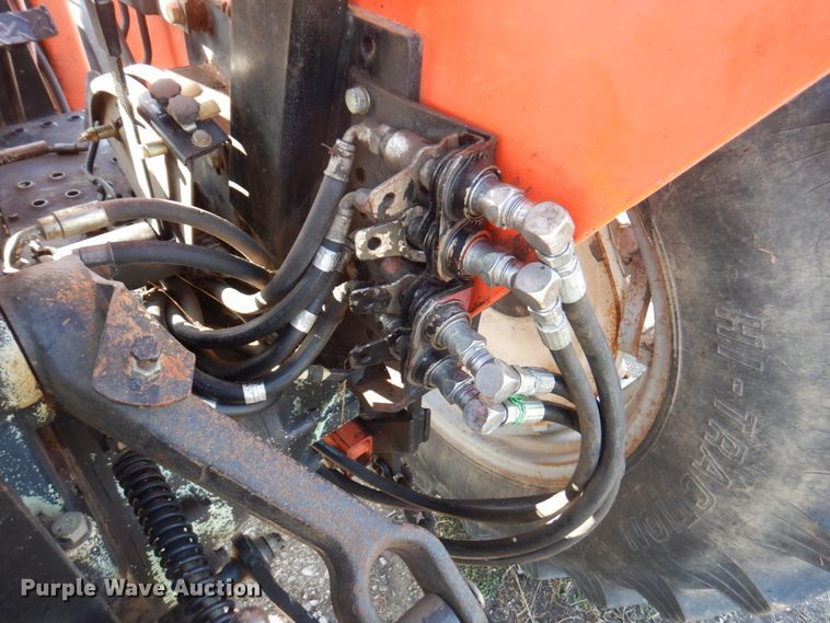 image for item DM6139 1982 Allis Chalmers 6140  tractor