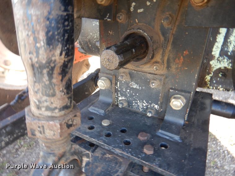 image for item DM6139 1982 Allis Chalmers 6140  tractor