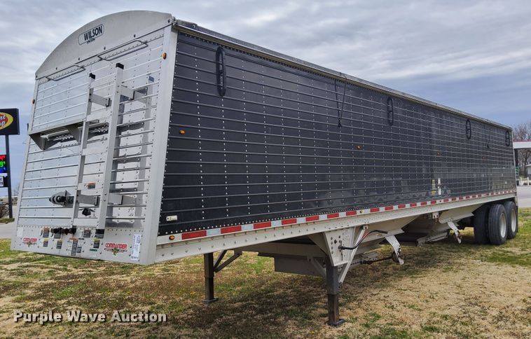 image for item DN6795 2015 Wilson DWH-550CB  grain trailer