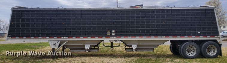 image for item DN6795 2015 Wilson DWH-550CB  grain trailer