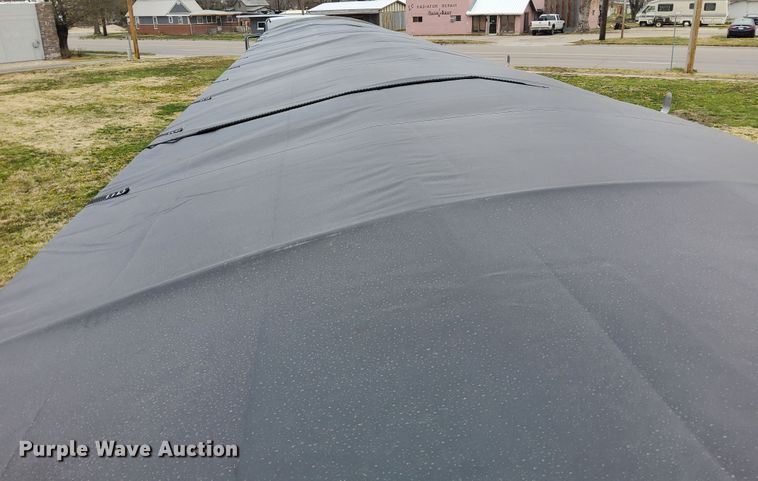 image for item DN6795 2015 Wilson DWH-550CB  grain trailer