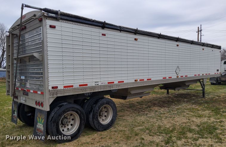 image for item DN6796 2016 Timpte  grain trailer