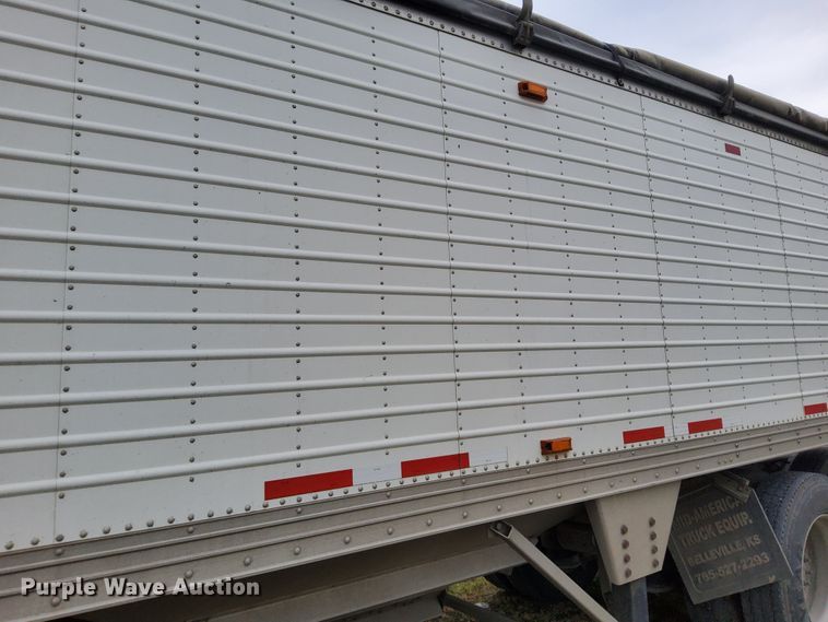 image for item DN6796 2016 Timpte  grain trailer
