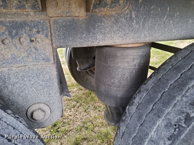 image for item DN6796 2016 Timpte  grain trailer