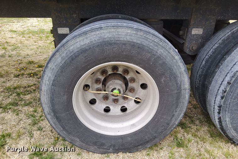 image for item DN6796 2016 Timpte  grain trailer