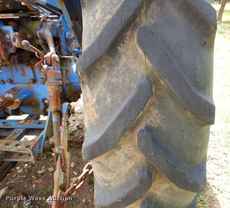 image for item DP3978 Long 510  tractor